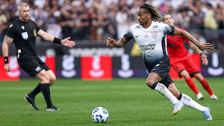 Carrillo é um dos principais nomes da equipe