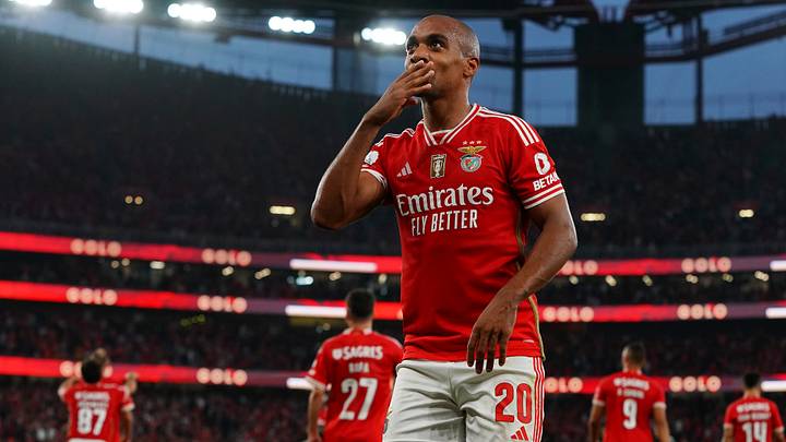 Le Benfica veut remporter le derby. Le Benfica veut remporter le derby.