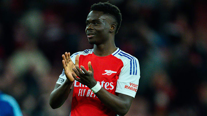 Bukayo Saka celebra su anotación ante el Fulham