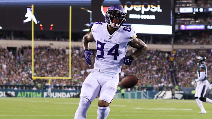 Sep 19, 2022; Philadelphia, Pennsylvania, USA; Minnesota Vikings tight end Irv Smith Jr. (84)