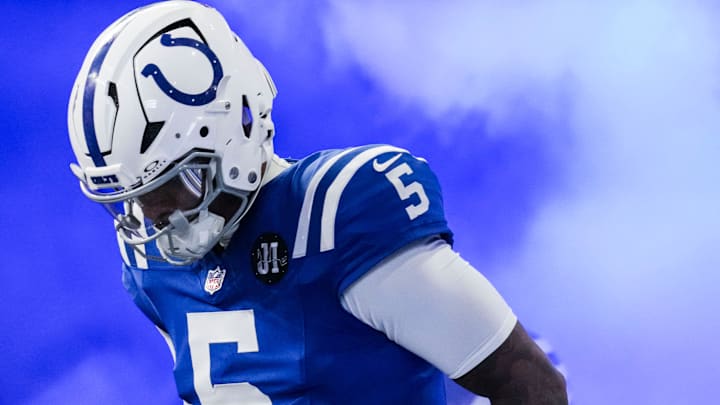 Oct 5, 2025; Indianapolis, Indiana, USA; Indianapolis Colts quarterback Anthony Richardson (5) runs onto the field during a game against the Las Vegas Raiders at Lucas Oil Stadium. Mandatory Credit: Grace Smith-USA TODAY Network via Imagn Images Oct 5, 2025; Indianapolis, Indiana, USA; Indianapolis Colts quarterback Anthony Richardson (5) runs onto the field during a game against the Las Vegas Raiders at Lucas Oil Stadium. Mandatory Credit: Grace Smith-USA TODAY Network via Imagn Images