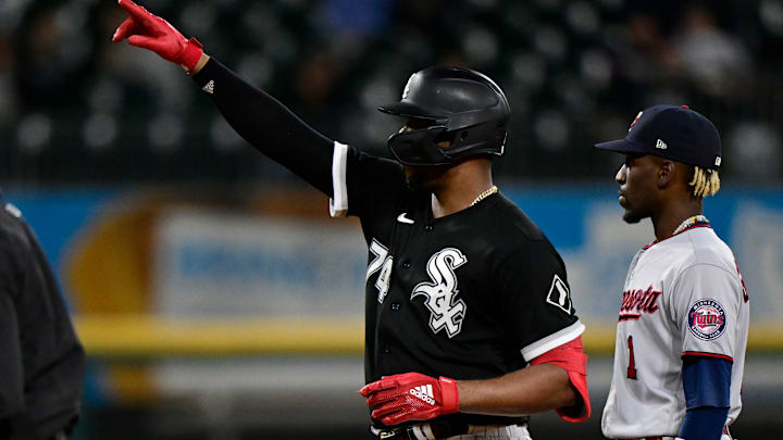 Minnesota Twins v Chicago White Sox