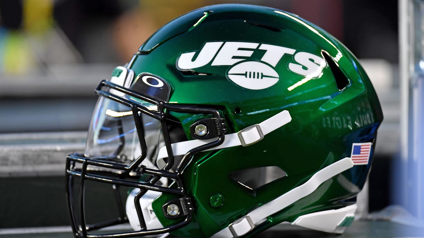 Jets Announce QB Reunion With Justin Fields, Tyrod Taylor Injured