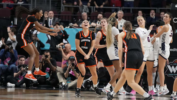 Oregon State Beavers celebrate against the Gonzaga Bulldogs during the second half in the semifinal of the West Coast Conference tournament at Orleans Arena