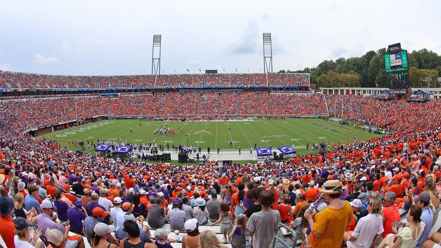 Virginia gets commitment from 2027 tight end prospect James 