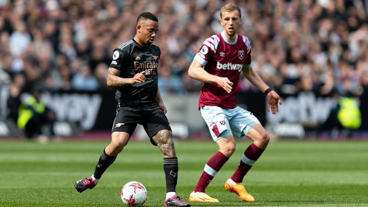 Arsenal goleou o West Ham por 6 a 0 no último jogo