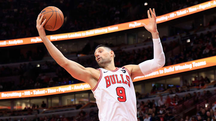 Milwaukee Bucks v Chicago Bulls