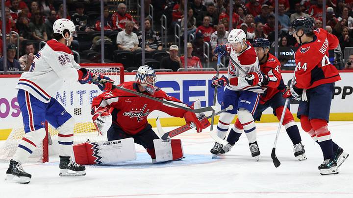 Washington Capitals goaltender Charlie Lindgren (79) makes a save on Montréal Canadiens right wing Zachary Bolduc (76) during the second period at Capital One Arena. Mandatory Credit: Geoff Burke-Imagn Images Washington Capitals goaltender Charlie Lindgren (79) makes a save on Montréal Canadiens right wing Zachary Bolduc (76) during the second period at Capital One Arena. Mandatory Credit: Geoff Burke-Imagn Images