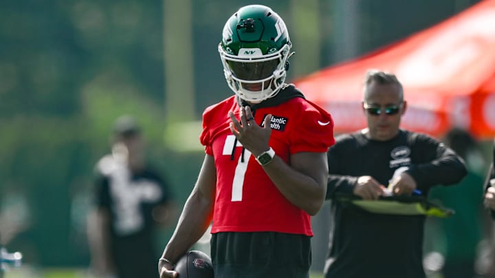 Jul 25, 2025; Florham Park, NJ, USA; New York Jets quarterback Justin Fields (7) looks on during a drill during training camp at Atlantic Health Jets Training Center. Mandatory Credit: John Jones-Imagn Images
