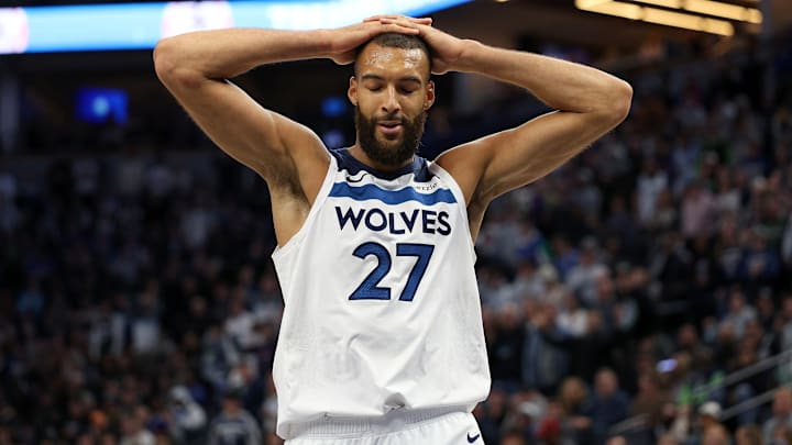 Detroit Pistons v Minnesota Timberwolves