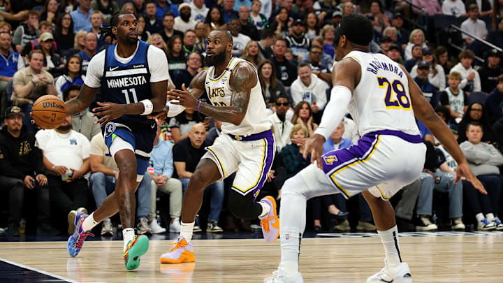 Naz Reid podría reforzar a Los Angeles Lakers en verano