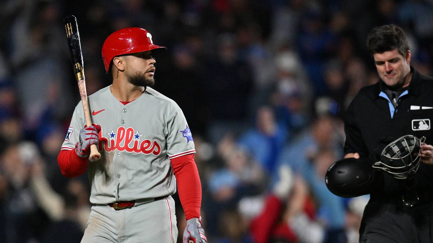 What does Rafael Marchán's hot start to Venezuelan Winter League mean for Phillies catching depth?