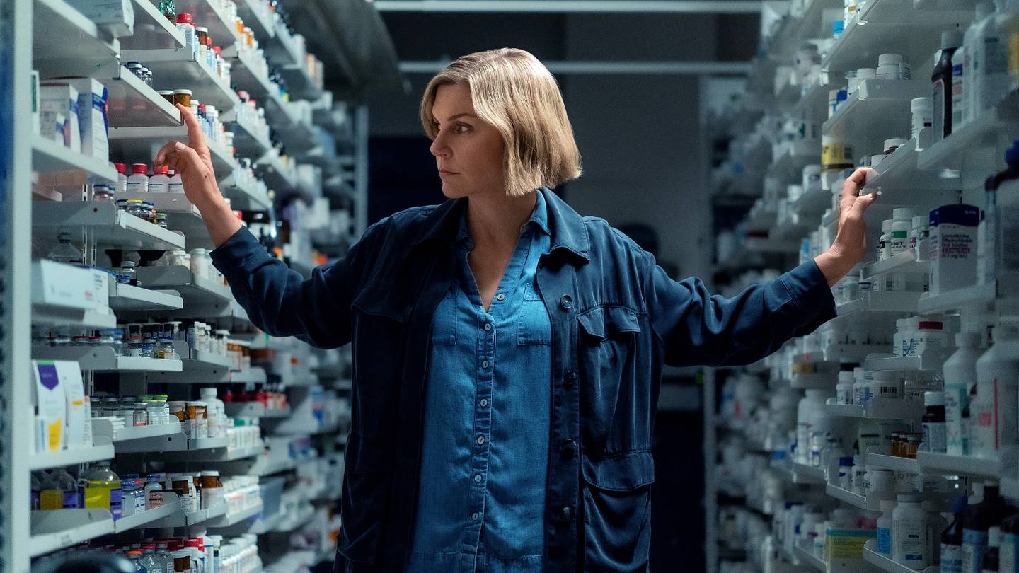 Apple TV's Pluribus: Sci-Fi Series Redefines Genre Expectations