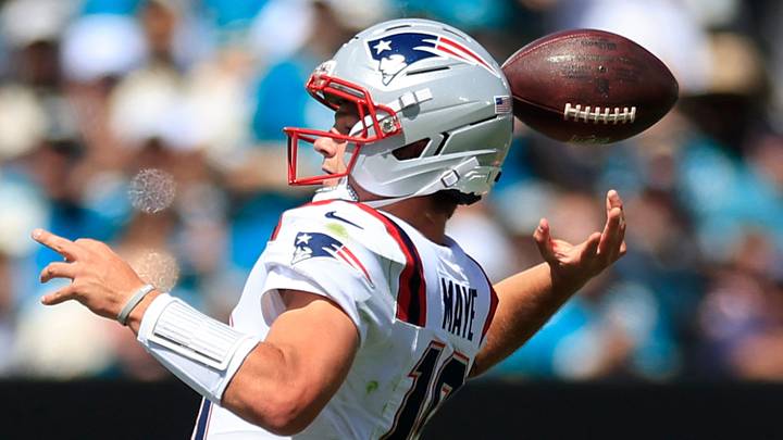 New England Patriots quarterback Drake Maye (10) loses the ball on a fumble turnover during the first quarter of an NFL football matchup at EverBank Stadium on Sunday, Sept. 27, 2026, in Jacksonville, Fla. [Corey Perrine/Florida Times-Union]