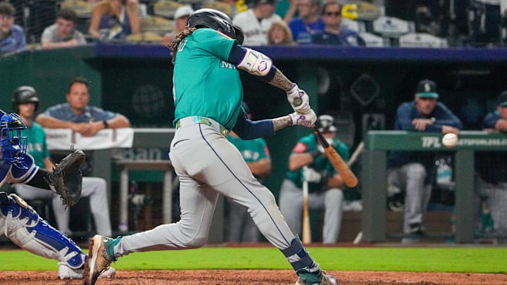 Sep 17, 2025; Kansas City, Missouri, USA; Seattle Mariners shortstop J.P. Crawford (3) hits a solo home run against the Seattle Mariners during the eighth inning at Kauffman Stadium. Mandatory Credit: Denny Medley-Imagn Images Sep 17, 2025; Kansas City, Missouri, USA; Seattle Mariners shortstop J.P. Crawford (3) hits a solo home run against the Seattle Mariners during the eighth inning at Kauffman Stadium. Mandatory Credit: Denny Medley-Imagn Images