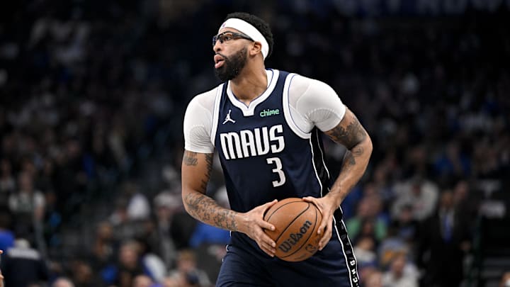 Dallas Mavericks star Anthony Davis.