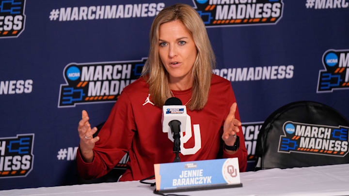 Oklahoma coach Jennie Baranczyk Oklahoma coach Jennie Baranczyk