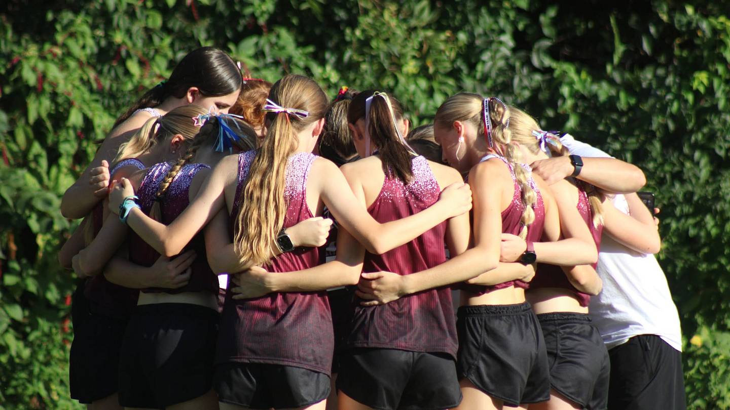 Iowa High School Cross Country Team Involved In Accident After Meet