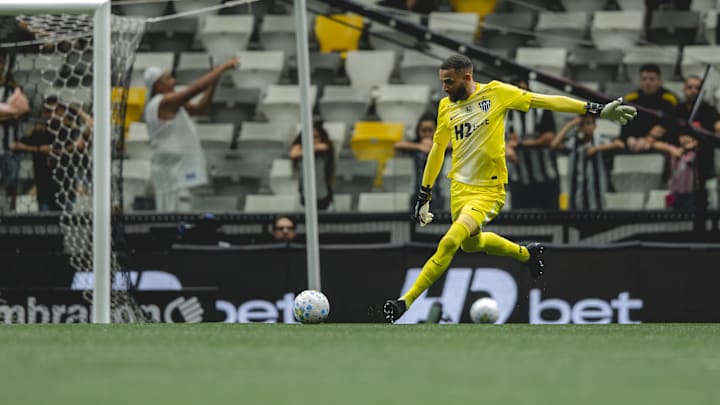 Éverson foi o destaque do Atlético-MG na vitória contra o Internacional pelo Brasileirão 2026