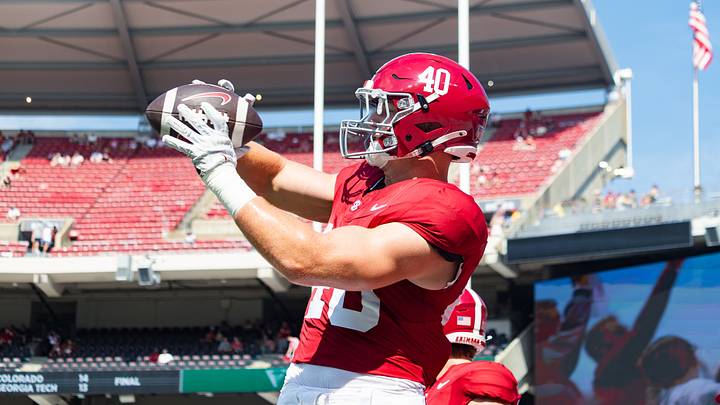 Alabama Tight End Josh Ford warms up for the game against ECU on Sept 5, 2026. Alabama Tight End Josh Ford warms up for the game against ECU on Sept 5, 2026.