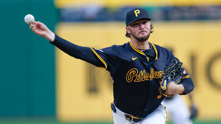 Los Angeles Dodgers v Pittsburgh Pirates