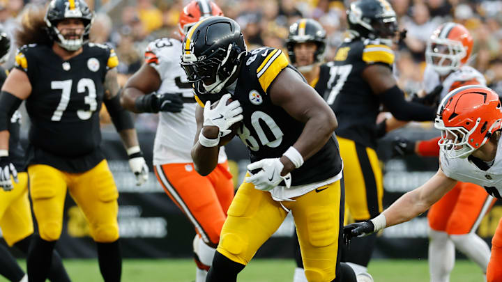 Pittsburgh Steelers tight end Darnell Washington