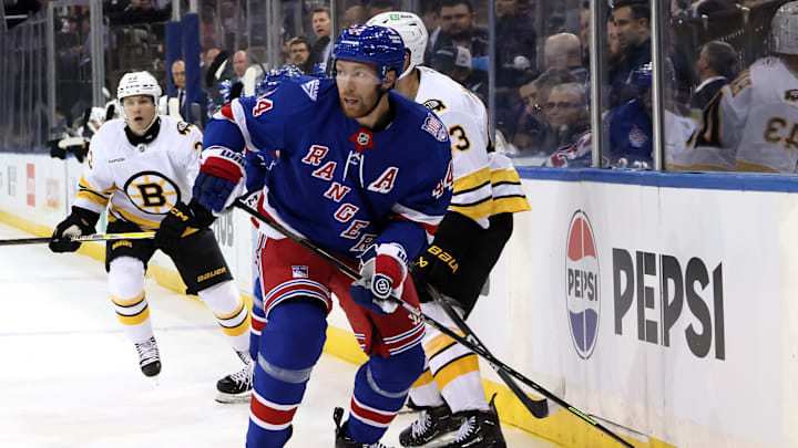 Boston Bruins v New York Rangers