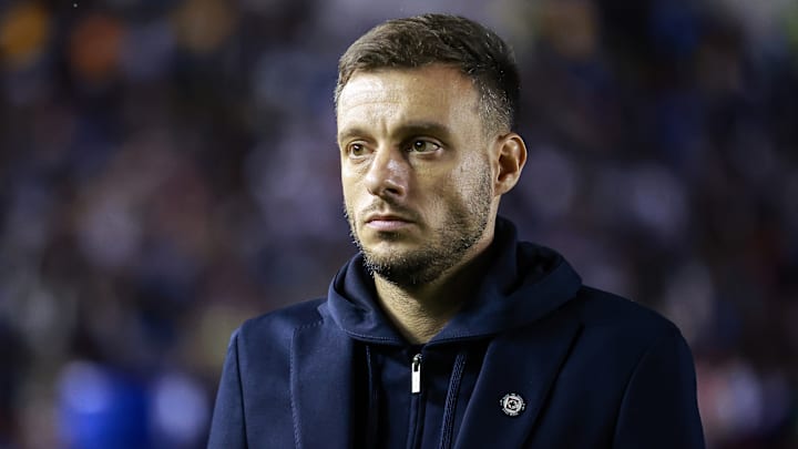 Martín Anselmi perdió a su abuela recientemente 