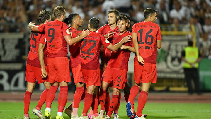Bayern Munich celebrating goal against Ulm in DFB Pokal.