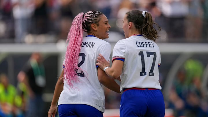 Trinity Rodman and Sam Coffey of the USWNT