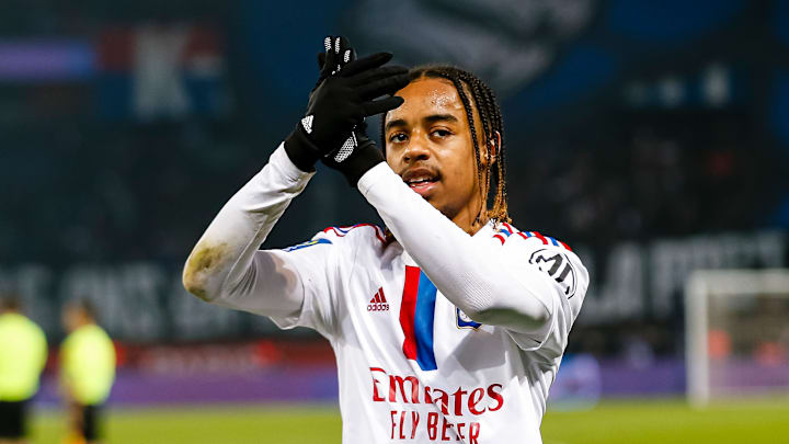 Paris Saint-Germain v Olympique Lyon - Ligue 1 Uber Eats