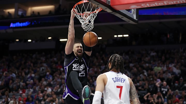 Los Angeles Clippers v Sacramento Kings