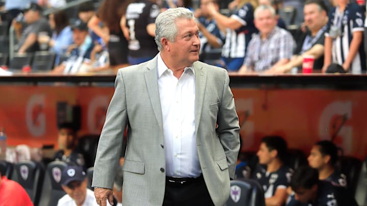 Víctor Manuel Vucetich dirigirá otro Clásico Regio