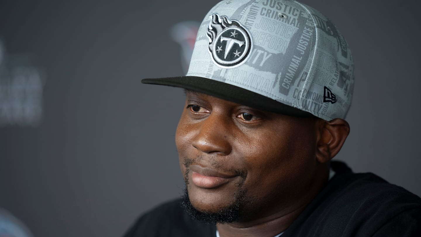 Dennard Wilson brings the aggressive press coverage Dan Quinn needs