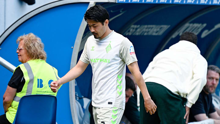 Abgang aus Bremen? SVW-Leihgabe Yukinari Sugawara sah Rot Abgang aus Bremen? SVW-Leihgabe Yukinari Sugawara sah Rot