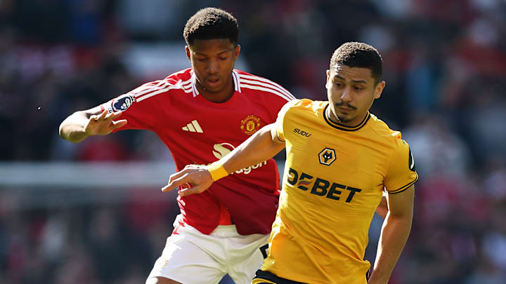 El danés Chido Obi-Martín y el brasileño André Trindade 