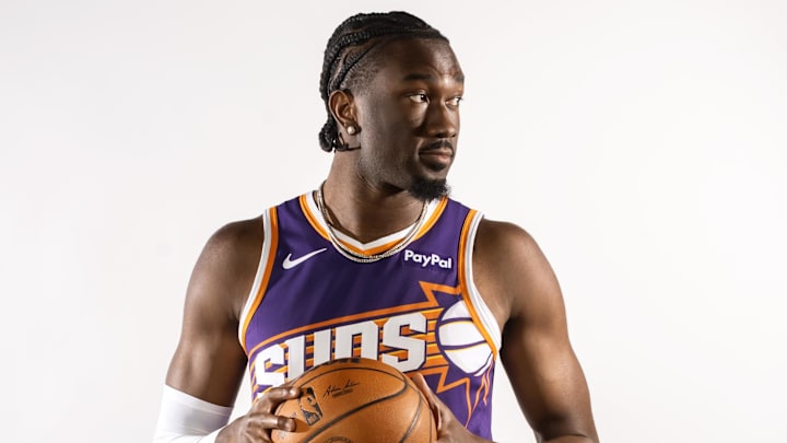Sep 24, 2025; Phoenix, AZ, USA; Phoenix Suns center Mark Williams (15) poses for portrait during Media Day at PHX Arena. Mandatory Credit: Mark J. Rebilas-Imagn Images Sep 24, 2025; Phoenix, AZ, USA; Phoenix Suns center Mark Williams (15) poses for portrait during Media Day at PHX Arena. Mandatory Credit: Mark J. Rebilas-Imagn Images