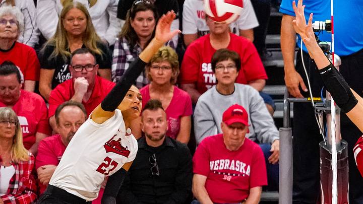 Nebraska and outside hitter Harper Murray aim for their fifth straight win against rival Wisconsin Saturday night in Lincoln. Nebraska and outside hitter Harper Murray aim for their fifth straight win against rival Wisconsin Saturday night in Lincoln.
