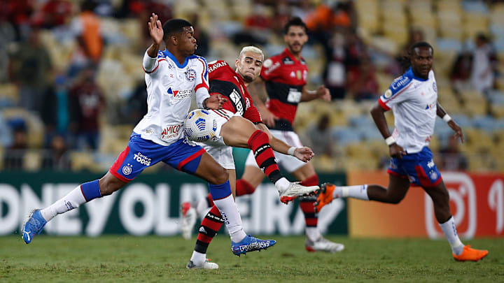 Esquadrão de Aço tenta se recompor depois da polêmica derrota ante o Flamengo 