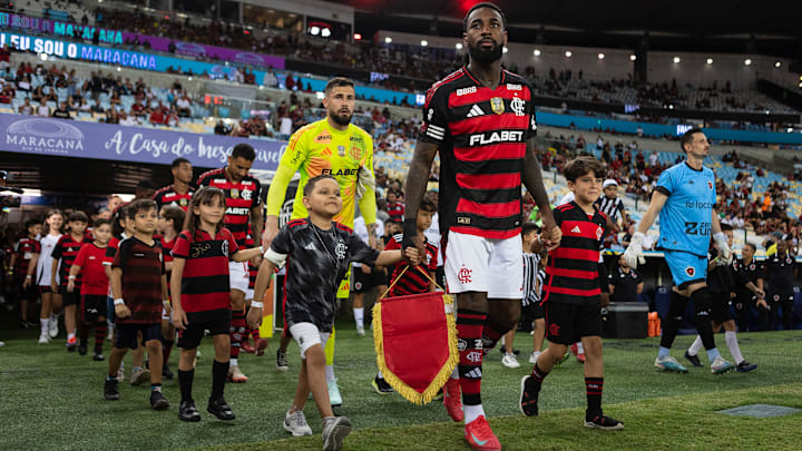 Meio-campista está de saída do Fla