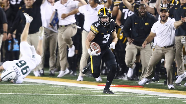 Michigan State v Iowa