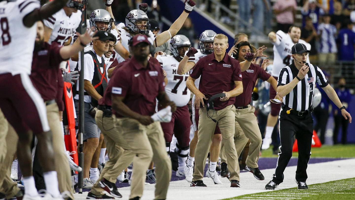 Former Husky Assistant Surprisingly Takes Big Ten Job
