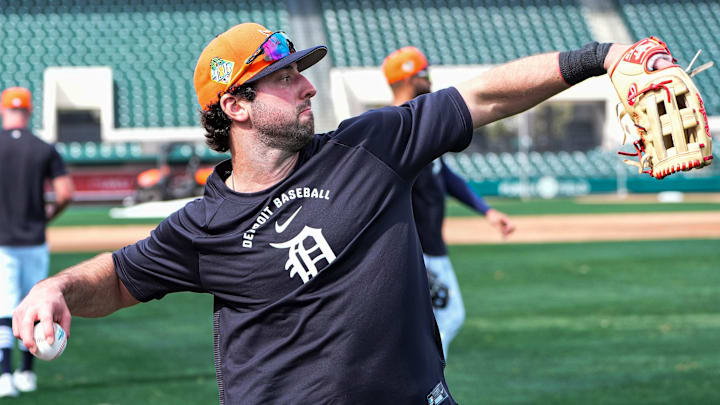 Detroit Tigers outfielder Matt Vierling practices during spring training.