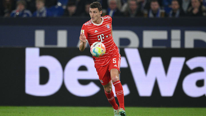 FC Schalke 04 v FC Bayern München - Bundesliga