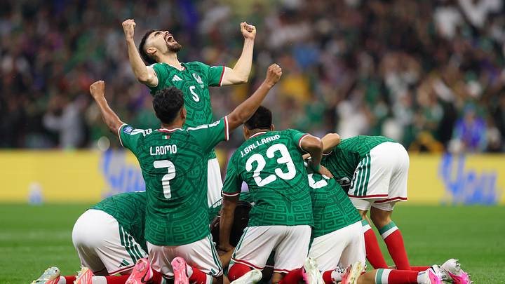 La posible alineación de México vs Colombia