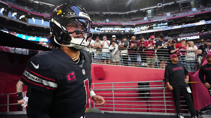 Arizona Cardinals quarterback Kyler Murray (1) takes the field before their game against the Los Angeles Chargers at State Farm Stadium in Glendale on Oct. 21, 2024. Arizona Cardinals quarterback Kyler Murray (1) takes the field before their game against the Los Angeles Chargers at State Farm Stadium in Glendale on Oct. 21, 2024.