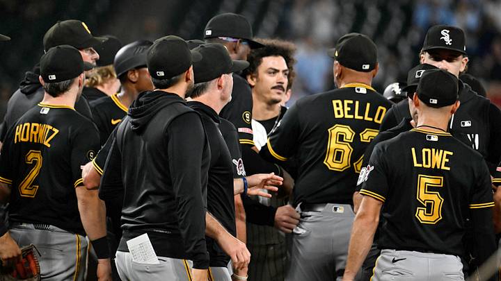 Sep 9, 2026; Chicago, Illinois, USA; Chicago White Sox third baseman Miguel Vargas (20) walks with Pittsburgh Pirates players after second baseman Brandon Lowe (5) forced Chicago White Sox left fielder Sam Antonacci (17) out and threw to first to complete a double play during the seventh inning at Rate Field. Mandatory Credit: Matt Marton-Imagn Images Sep 9, 2026; Chicago, Illinois, USA; Chicago White Sox third baseman Miguel Vargas (20) walks with Pittsburgh Pirates players after second baseman Brandon Lowe (5) forced Chicago White Sox left fielder Sam Antonacci (17) out and threw to first to complete a double play during the seventh inning at Rate Field. Mandatory Credit: Matt Marton-Imagn Images