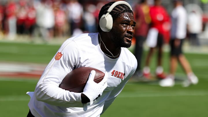 Sep 29, 2024; Santa Clara, California, USA; San Francisco 49ers wide receiver Brandon Aiyuk (11) warms up before the game against the New England Patriots at Levi's Stadium. 