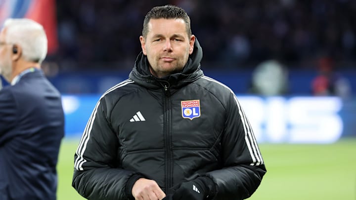 L'OL de Pierre Sage, serait rentré dans la course pour une pépite de Premier League 