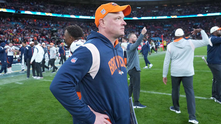 Oct 30, 2022; London, United Kingdom; Denver Broncos head coach Nathaniel Hackett reacts in the fourth quarter of an NFL International Series game against the Jacksonville Jaguars at Wembley Stadium. The Broncos defeated the Jaguars 21-17. Oct 30, 2022; London, United Kingdom; Denver Broncos head coach Nathaniel Hackett reacts in the fourth quarter of an NFL International Series game against the Jacksonville Jaguars at Wembley Stadium. The Broncos defeated the Jaguars 21-17.